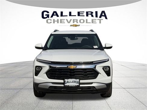 New 2026 Chevrolet TrailBlazer LT w/ Driver Confidence Package image 3