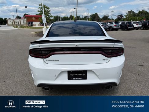 Used 2022 Dodge Charger R/T RWD image 7