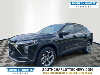 Used 2025 Chevrolet Trax LT w/ LT Convenience Package FWD video 1