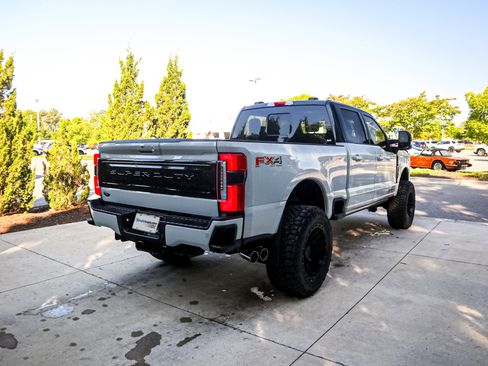 Used 2026 Ford F250 Platinum AWD/4WD image 10