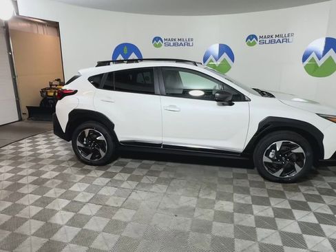 New 2025 Subaru Crosstrek 2.5i Limited w/ Crosstrek Mirror Package image 2