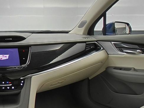New 2025 Cadillac XT6 Premium Luxury w/ LPO, Floor Liner Package image 21