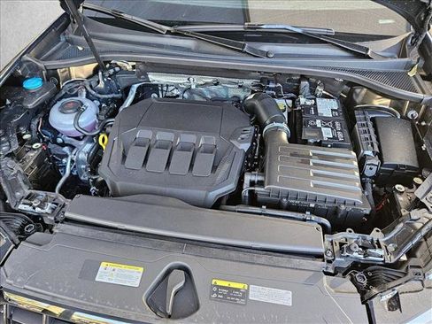 Certified 2025 Audi Q3 2.0T Premium w/ Convenience Package image 16