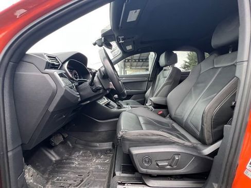 Used 2021 Audi Q3 2.0T Premium Plus w/ Premium Plus Package image 14