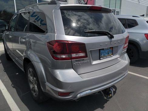 Used 2017 Dodge Journey Crossroad w/ Popular Equipment Group AWD/4WD image 2
