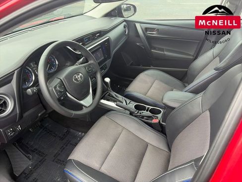 Used 2017 Toyota Corolla SE w/ Carpet Mat Package (TMS) FWD image 29