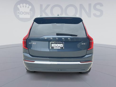 New 2026 Volvo XC90 B5 Core w/ Protection Package AWD/4WD image 5