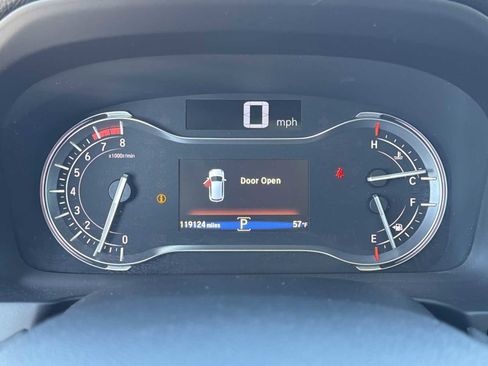 Used 2017 Honda Pilot Touring image 28