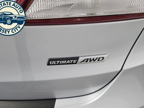 Used 2018 Hyundai Santa Fe AWD w/ SE Ultimate Tech Package 03 image 39