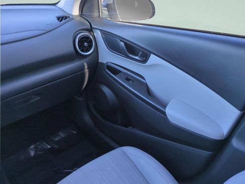 Certified 2023 Hyundai Kona SEL image 22