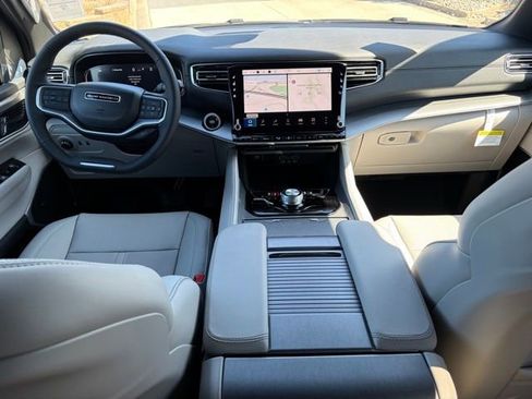 New 2026 Jeep Grand Wagoneer L 4WD image 36