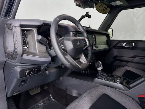 Used 2025 Ford Bronco Big Bend image 12