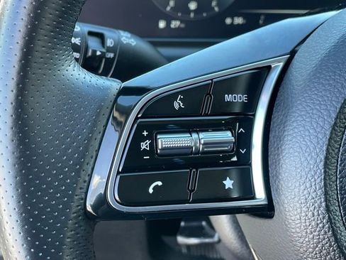 Used 2024 Kia Seltos SX image 17