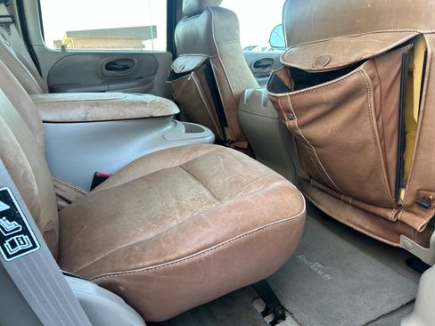 Used 2001 Ford F150 King Ranch image 17