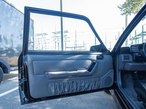 Used 1993 Ford Mustang Cobra image 31