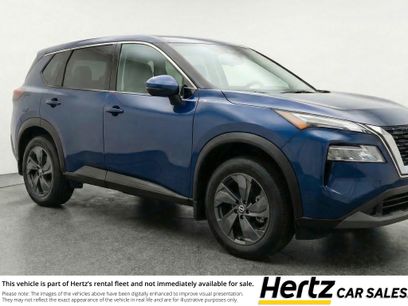 Used 2025 Nissan Rogue SV