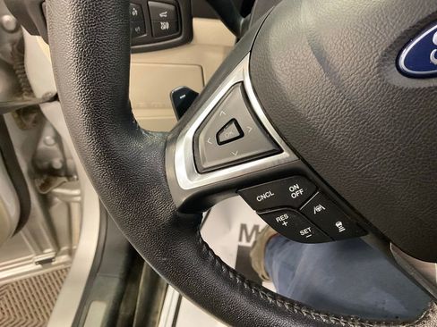 Used 2019 Ford Edge Titanium image 13