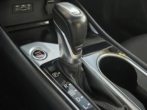 Used 2022 Nissan Altima 2.5 SV w/ SV Premium Package image 15