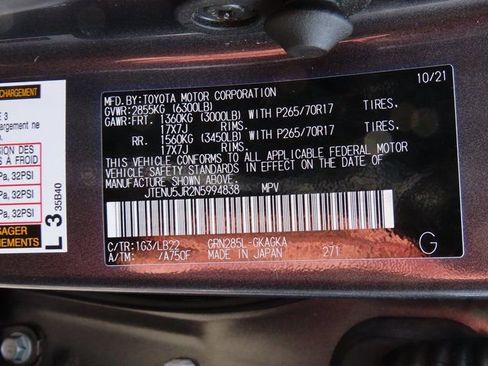 Used 2022 Toyota 4Runner SR5 Premium image 45