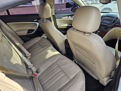 Used 2016 Buick Regal Premium w/ Driver Confidence Package #1 image 21