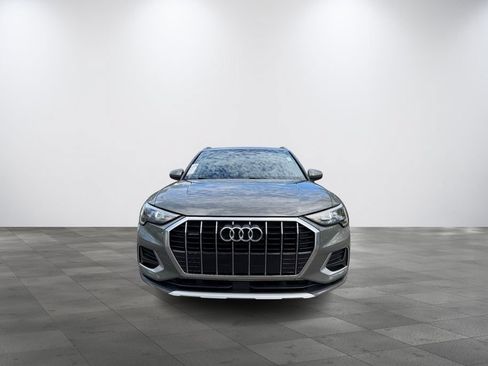 Used 2021 Audi Q3 2.0T Premium AWD/4WD image 2