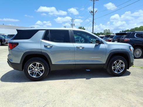 New 2026 GMC Terrain Elevation FWD image 8