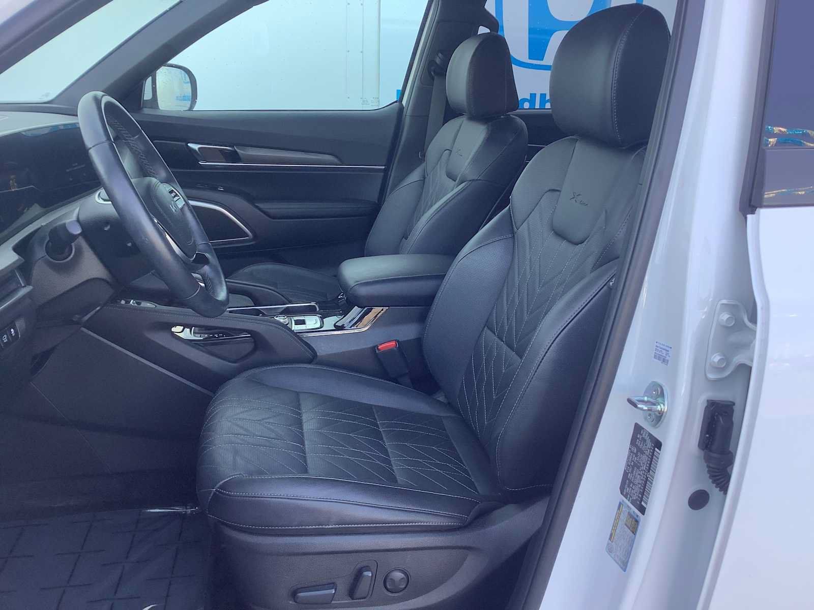 Used 2024 Kia Telluride EX X-Line AWD/4WD image 11