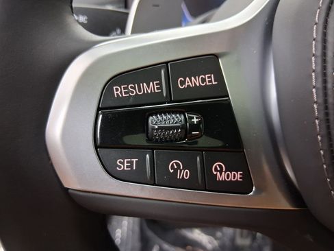 New 2026 BMW X7 xDrive40i w/ M Sport Package AWD/4WD image 15