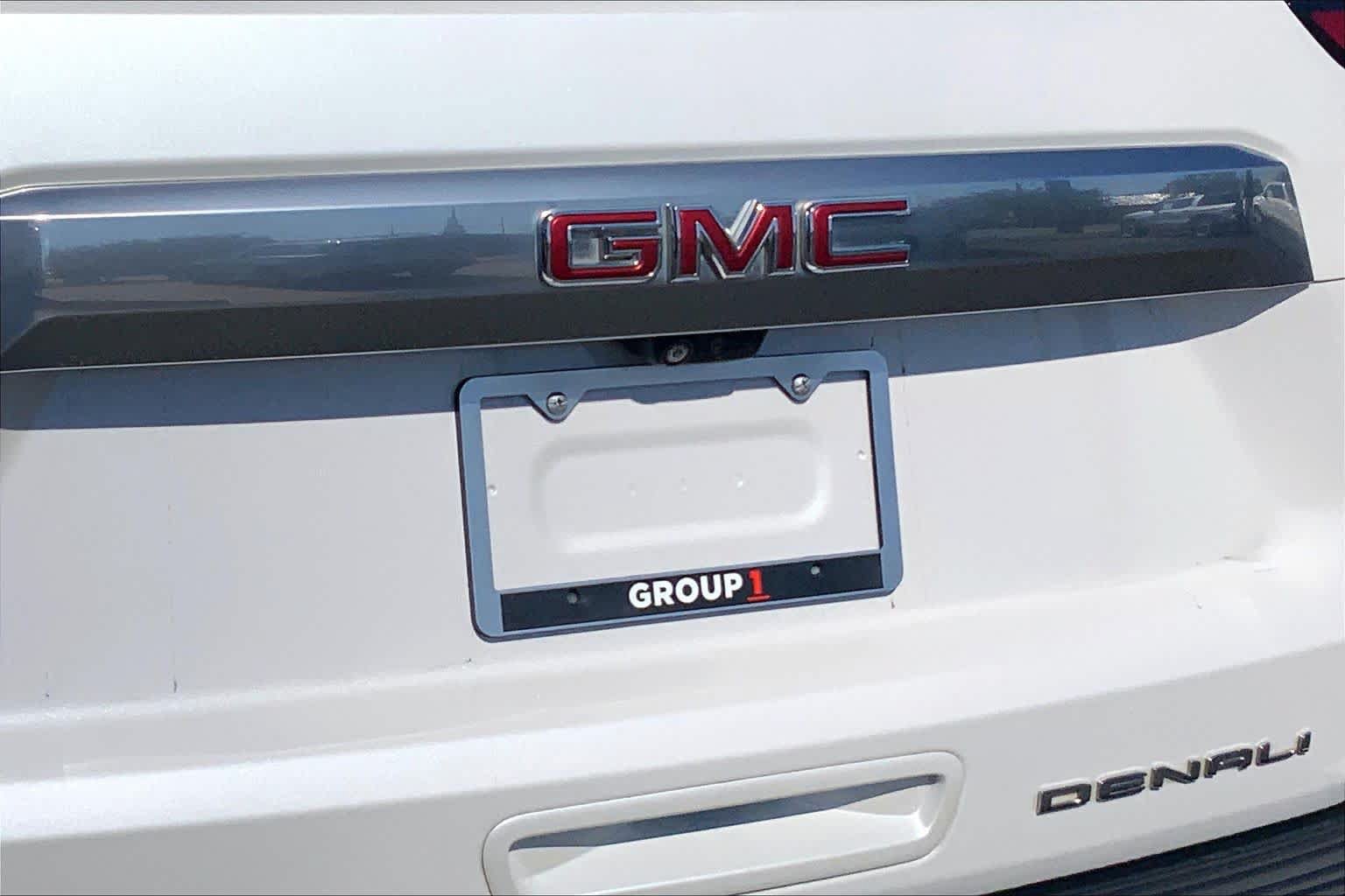Used 2021 GMC Yukon Denali w/ Denali Ultimate Package AWD/4WD image 31