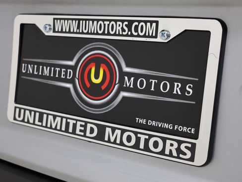 Used 2022 Toyota Corolla Cross XLE FWD image 18