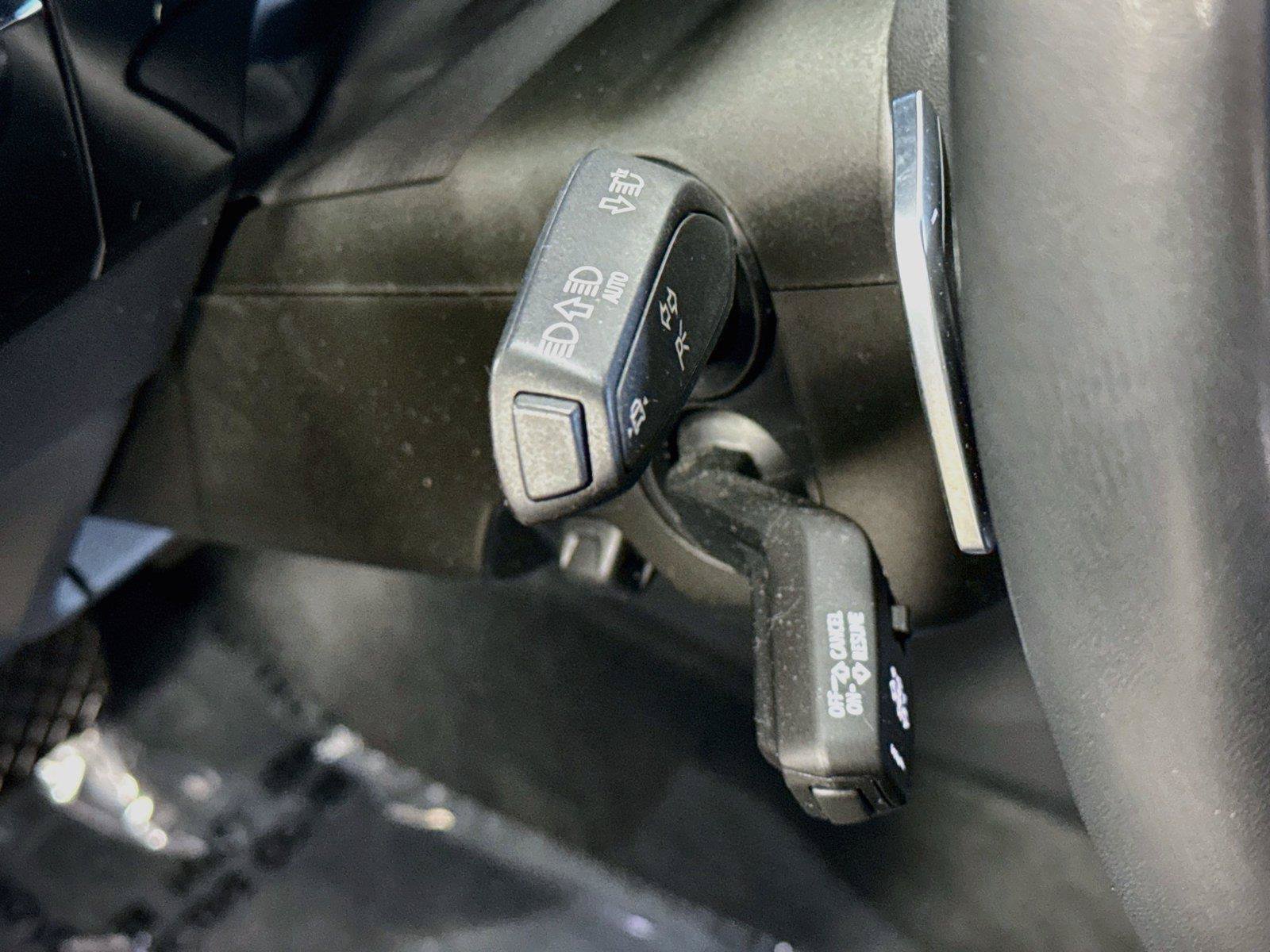 Used 2024 Audi Q8 e-tron Premium Plus AWD/4WD image 10