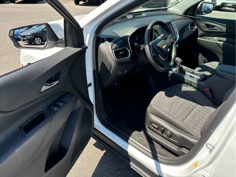Certified 2023 Chevrolet Equinox LT image 8