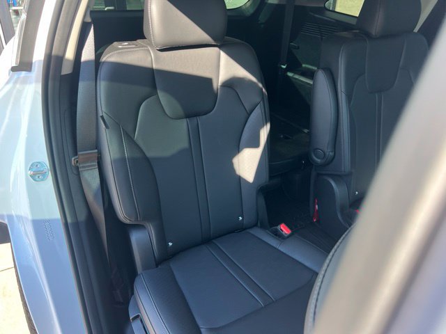 Used 2025 Kia Sorento SX FWD image 27