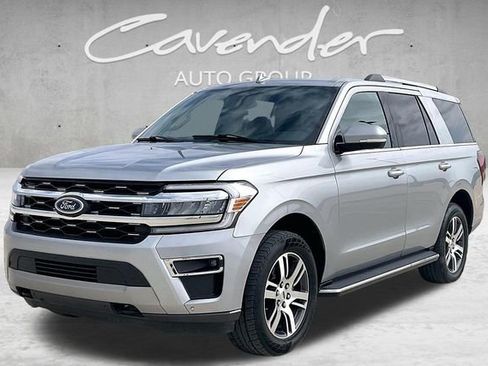 Used 2023 Ford Expedition Limited AWD/4WD image 1