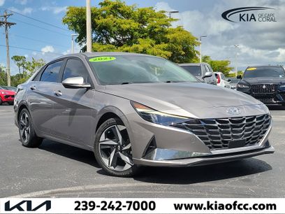 Used 2021 Hyundai Elantra Limited
