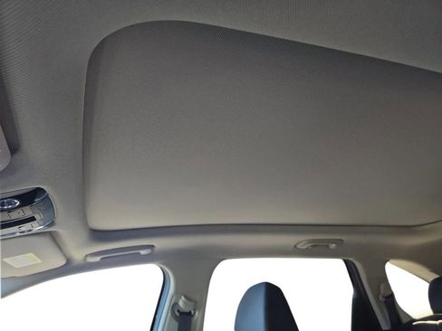 New 2026 Kia Sorento S w/ S Panoramic Sunroof Package FWD image 19