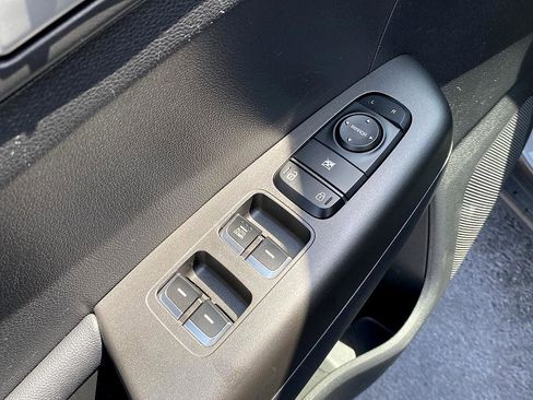 Used 2018 Kia Sportage LX image 10