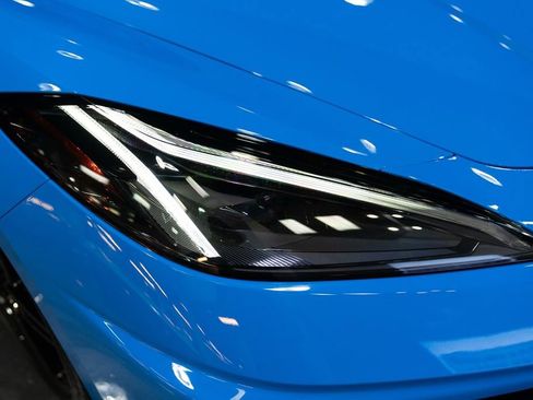 Used 2023 Chevrolet Corvette Stingray w/ Z51 Performance Package image 15