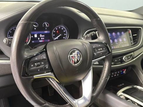 Certified 2022 Buick Enclave Essence w/ Experience Buick Package FWD image 21