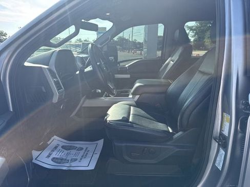 Used 2021 Ford F250 Lariat w/ Lariat Value Package RWD image 12