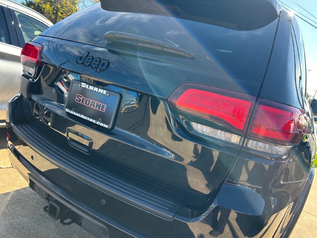 Used 2022 Jeep Grand Cherokee Laredo X AWD/4WD image 29
