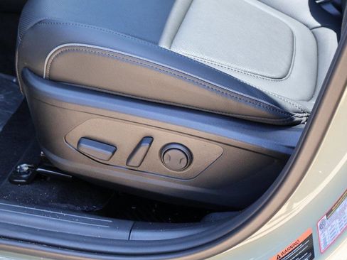 New 2025 Hyundai Santa Cruz Limited image 24