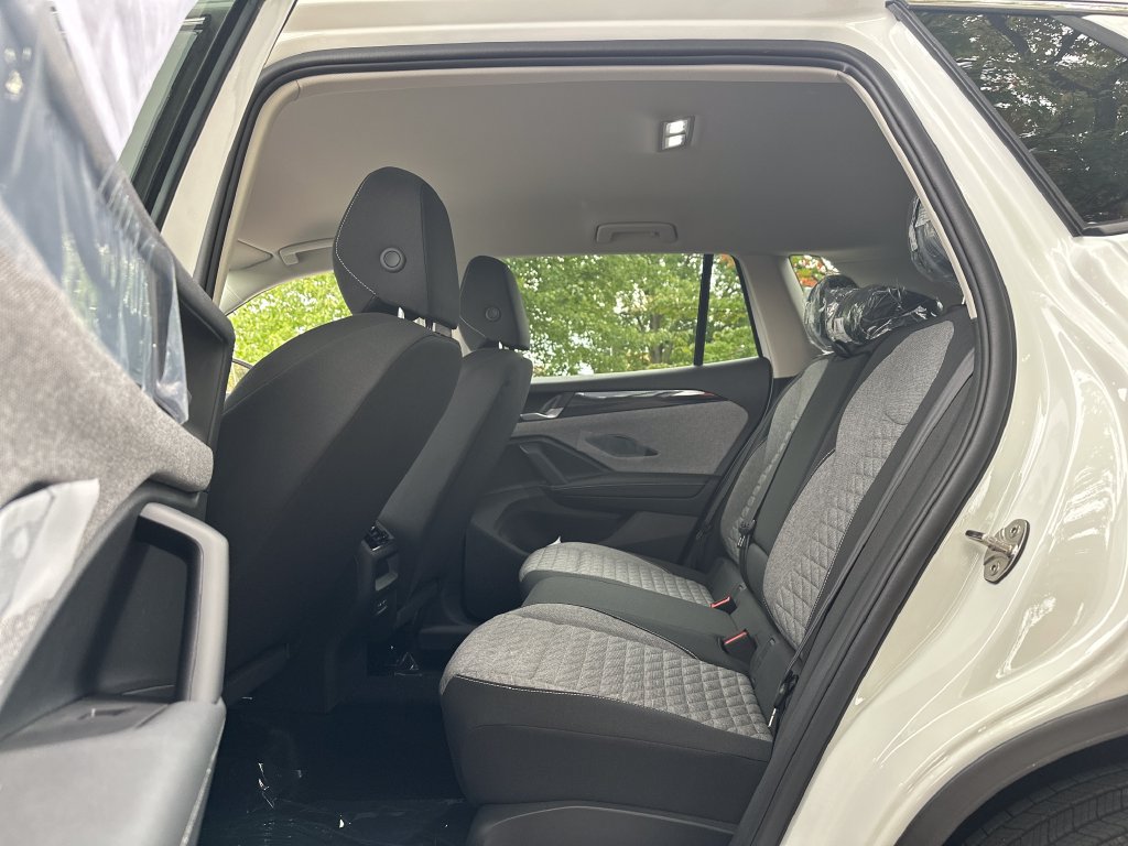 New 2026 Volkswagen Tiguan S AWD/4WD image 18