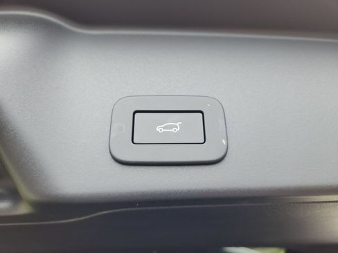 New 2026 Land Rover Range Rover Evoque Hoxton AWD/4WD image 14