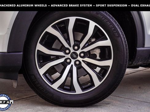 Used 2022 Ford Explorer ST image 3