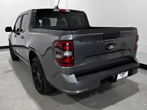 Used 2025 Ford Maverick Lobo AWD/4WD image 32