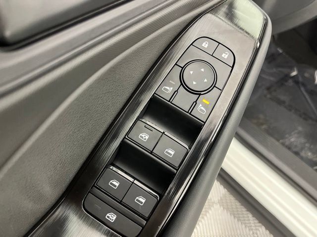 New 2026 Nissan Rogue S FWD image 31