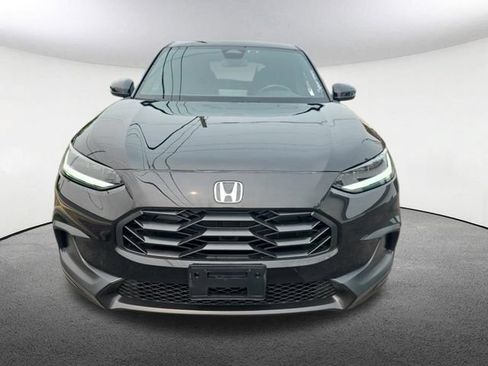 Used 2023 Honda HR-V Sport image 2