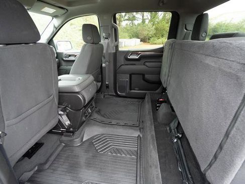 Used 2024 GMC Sierra 1500 Elevation image 38