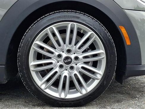 Used 2022 MINI Cooper 4-Door Hardtop image 9